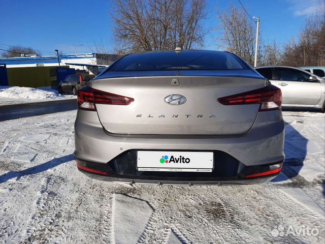 Hyundai Elantra 1.6 МТ, 2019, 124 200 км