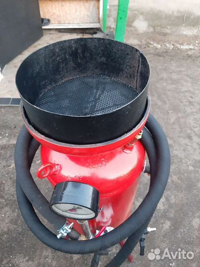 Пескоструйный аппарат