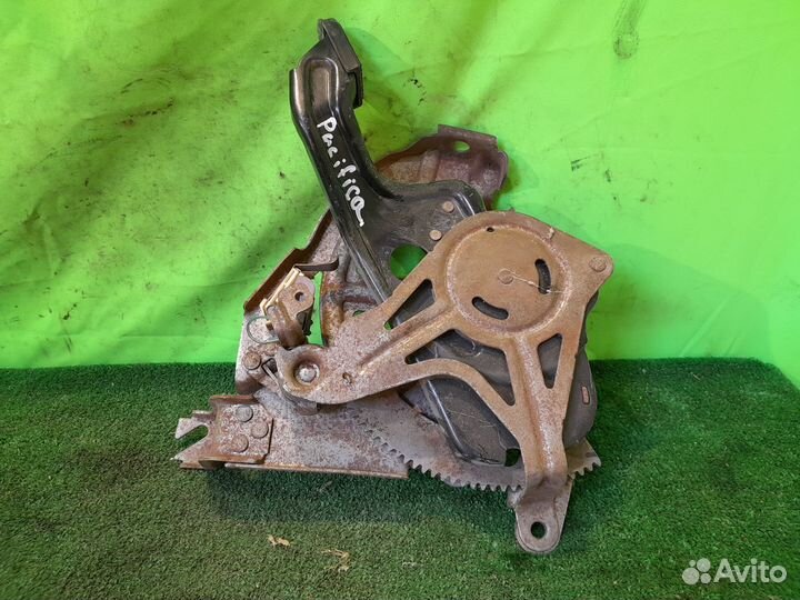 Педаль ручного тормоза Chrysler Pacifica