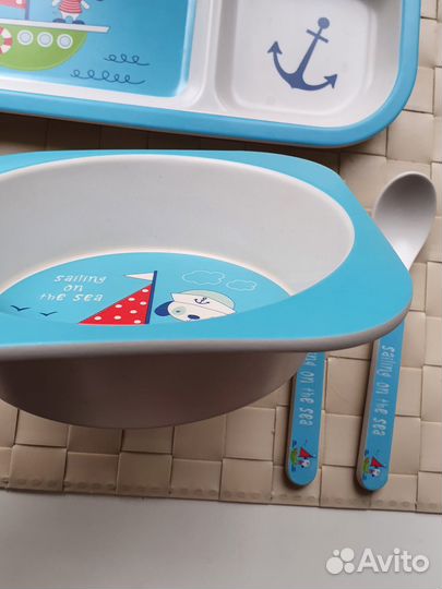 Набор детской пластиковой посуды