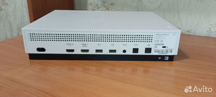 Xbox One s 1tb