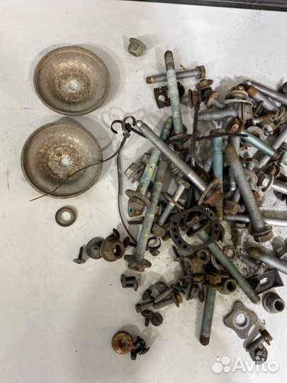 Болты задней подвески Audi A6 Allroad C6 AUK 2006