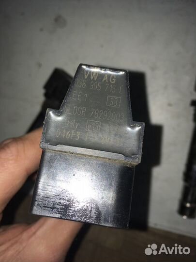 Катушки зажигания 036905715Е VAG