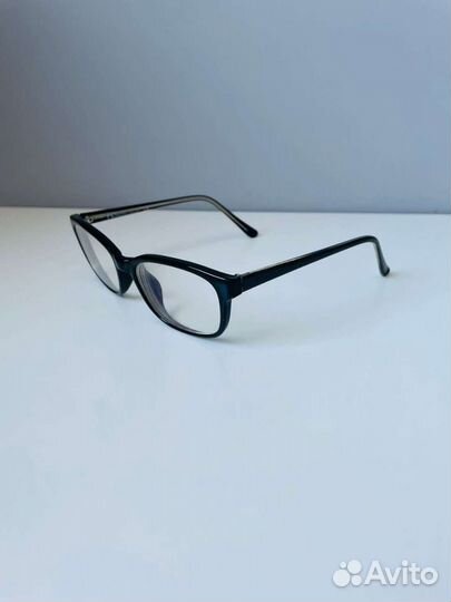 Оправы для очков (чёрные, цветные)