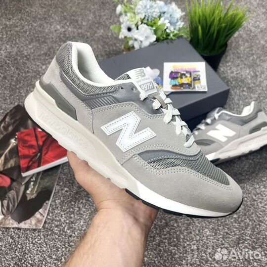New Balance 997H