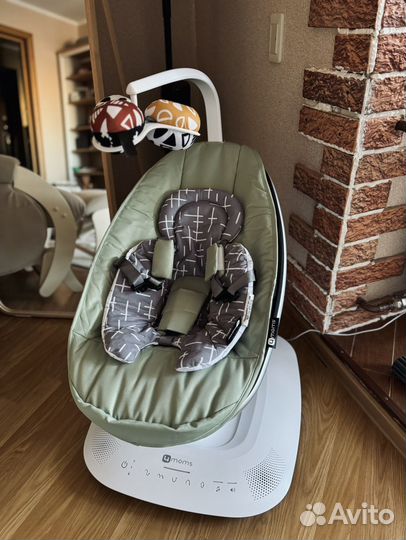 Кресло-качалка 4moms MamaRoo New Oliva + Вкладыш