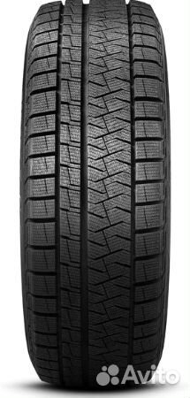 Pirelli Formula Ice FR 225/50 R17