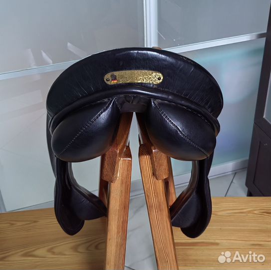 Седло конкурное Waldhausen Los Angeles 17,5/31-32