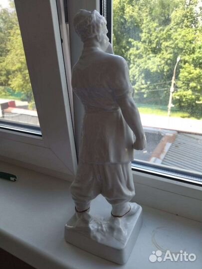 Статуэтка Тарас Бульба. Вербилки. Фарфор