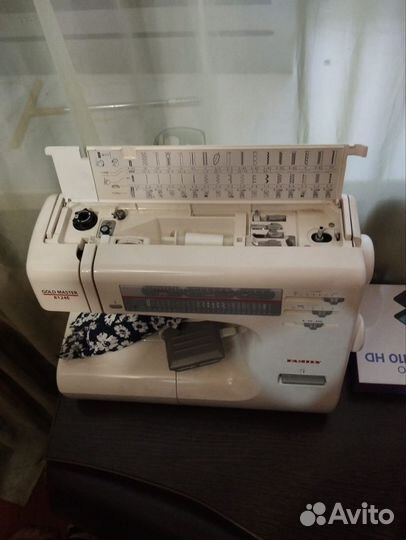 Швейная машина family