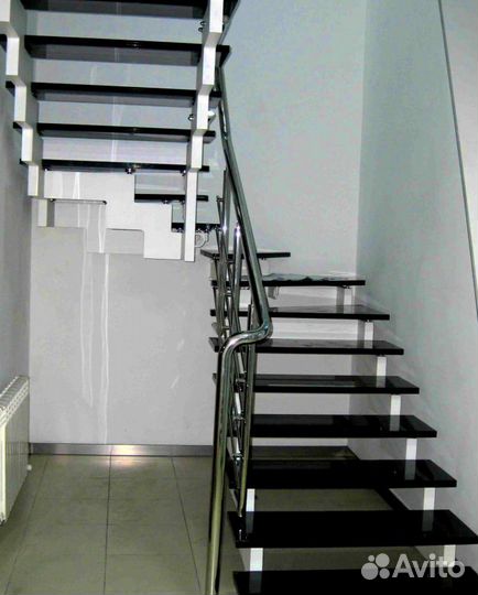 Лестница в коттедж