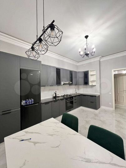 2-к. квартира, 53 м², 11/13 эт.