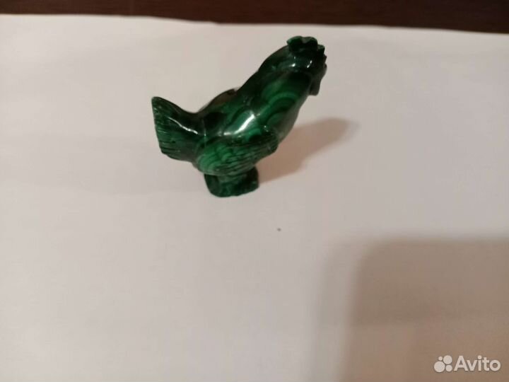 Петушок из натурального малахита