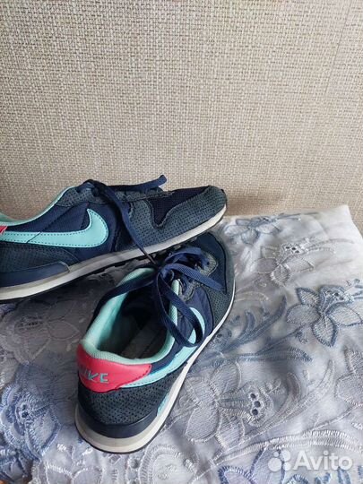 Кроссовки nike