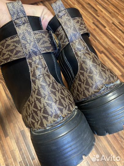 Michael kors ботинки 36 (оригинал)