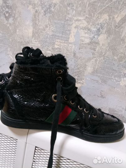 Ботинки женские утепленные 38размера