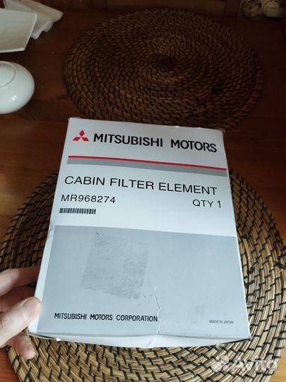 Воздушный фильтр оригинал Mitsubishi MR968274