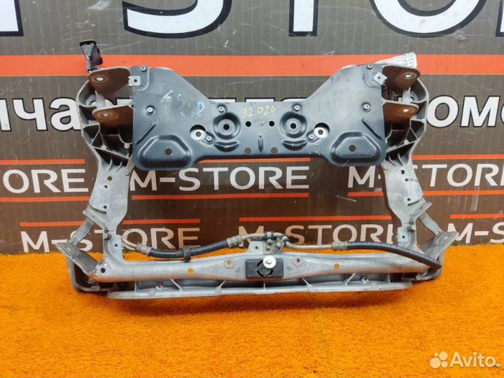 Балка поперечная (подрамник) передняя