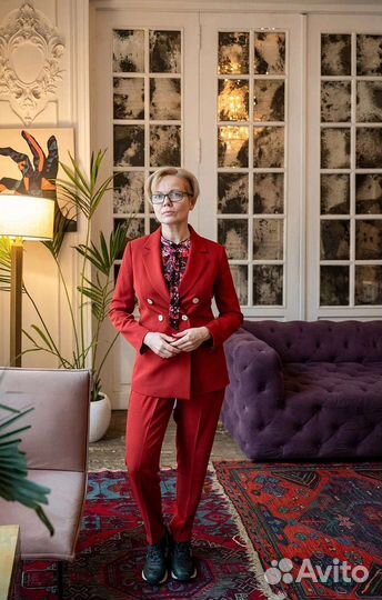 Стилист имиджмейкер