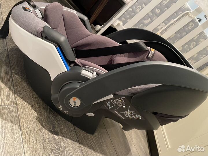 Детское Автокресло BeSafe iZi с базой