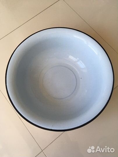 Таз эмалированный