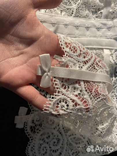 Эротический пояс для чулков