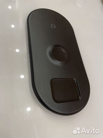 Беспроводная зарядка для iPhone 3 в 1