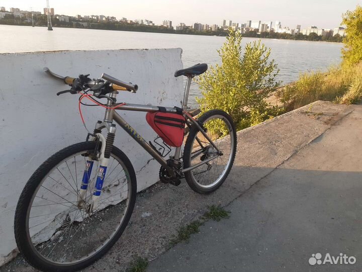 Велосипед титановый