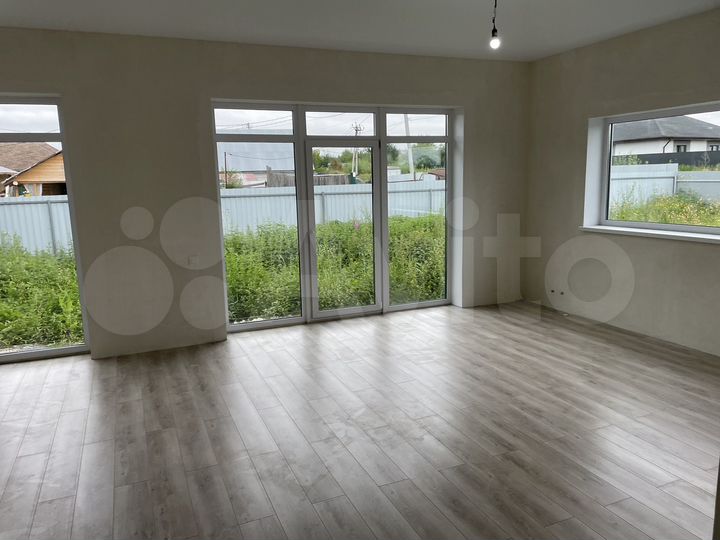 Коттедж 118,6 м² на участке 10 сот.