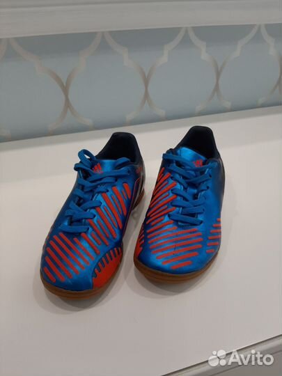 Футзалки adidas предатор детские
