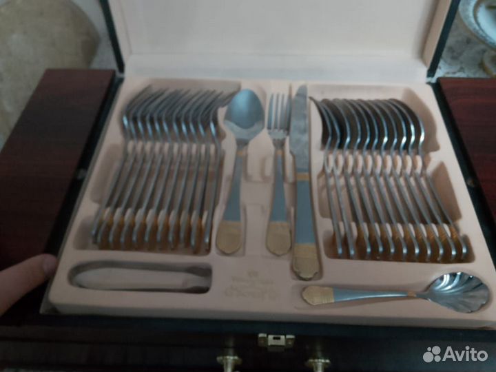 Набор столовых приборов