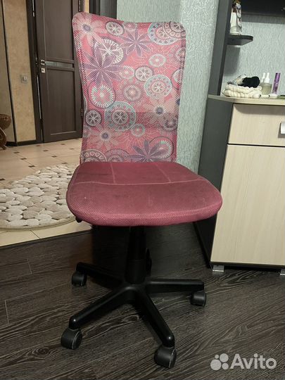 Компьютерный стул