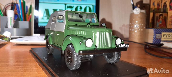 Модель автомобиля газ 69а 1:24