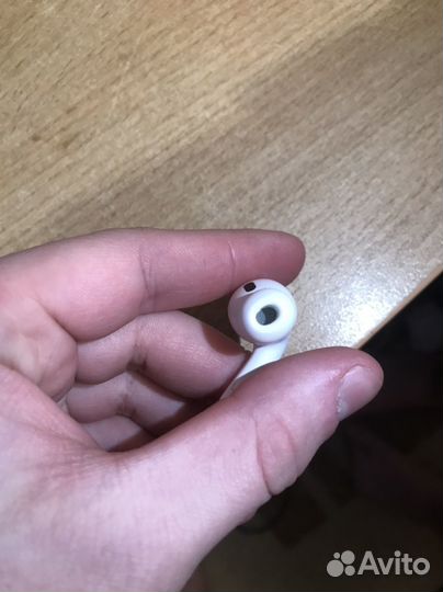 Левый наушник airpods pro 2