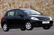 Nissan Tiida C11 (2004—2012) Хетчбэк