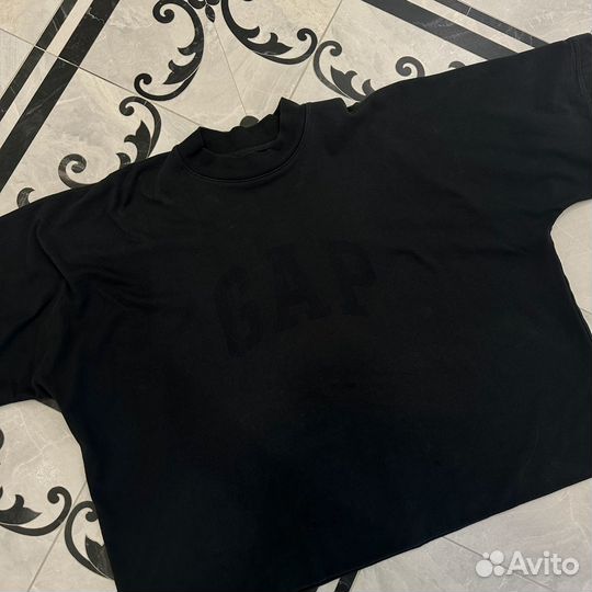 Yeezy gap balenciaga футболка