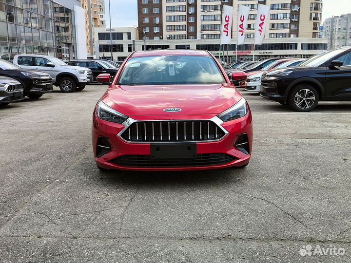 JAC J7 1.5 CVT, 2023