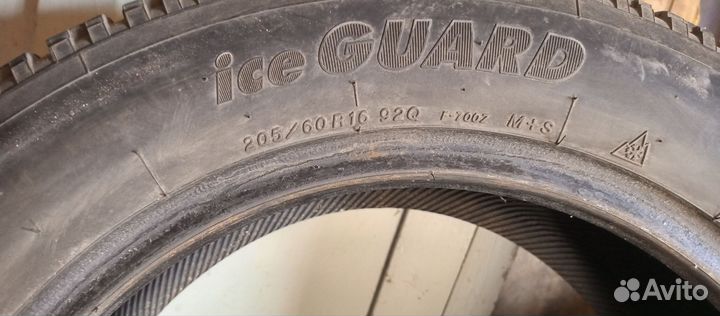 Yokohama Ice Guard F700Z 205/60 R16 92Q