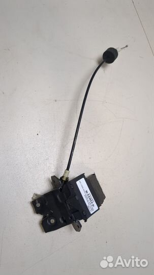 Замок багажника Mercedes C W203, 2002