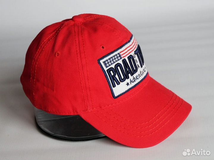 Классическая бейсболка 