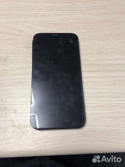 iPhone 12, 64 ГБ