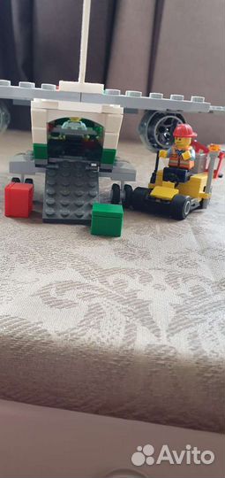 Lego City грузовой самолет 60101