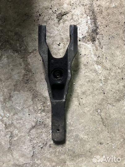 Вилка сцепления Форд Рейнджер Мазда BT50