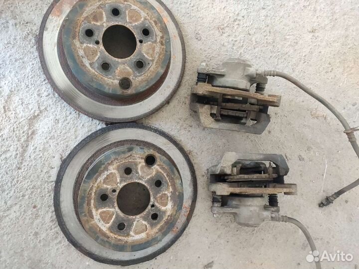 Суппорта subaru forester комплект 2014