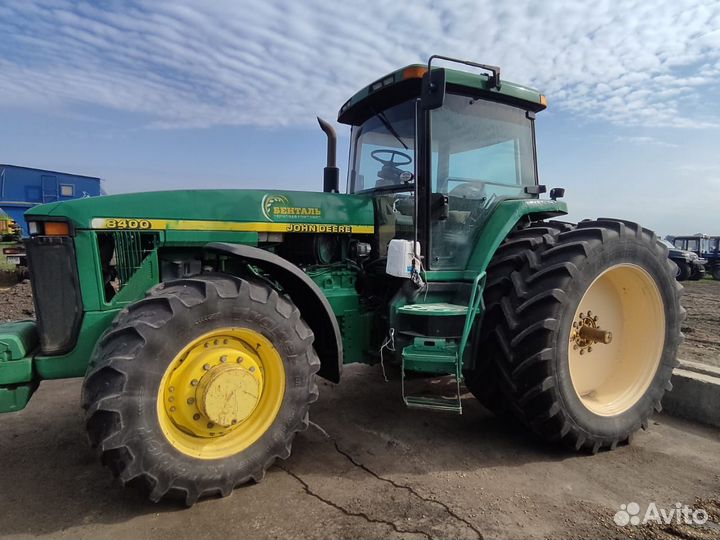 Трактор John Deere 8400, 1998