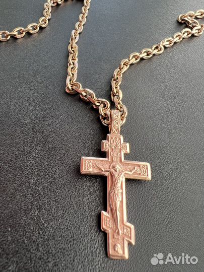 Цепь и крест