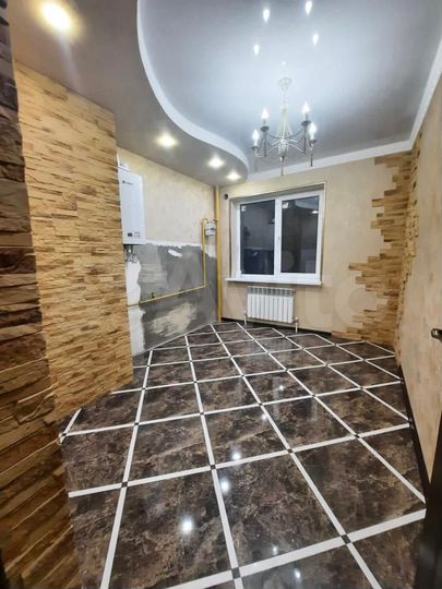 2-к. квартира, 60 м², 2/9 эт.