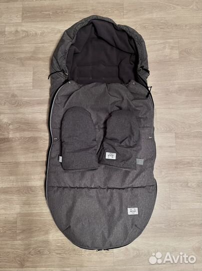 Теплый конверт в коляску + рукавички