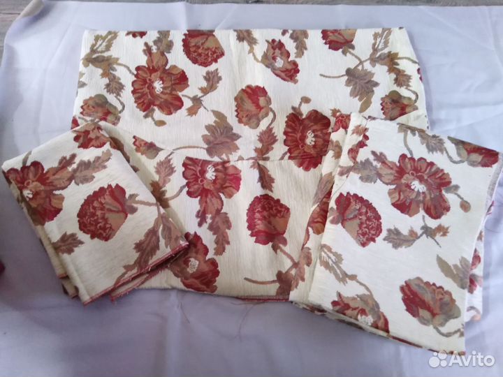 Наволочки новые из мебельной ткани