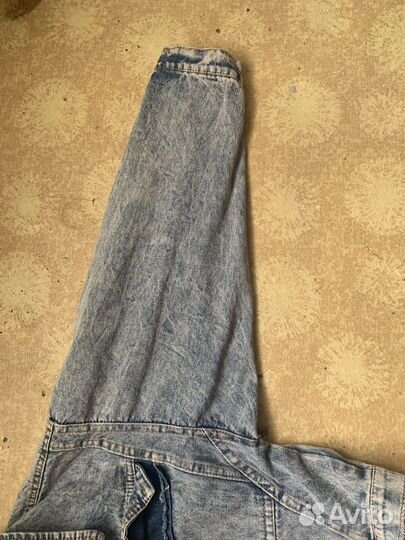 Джинсовая куртка